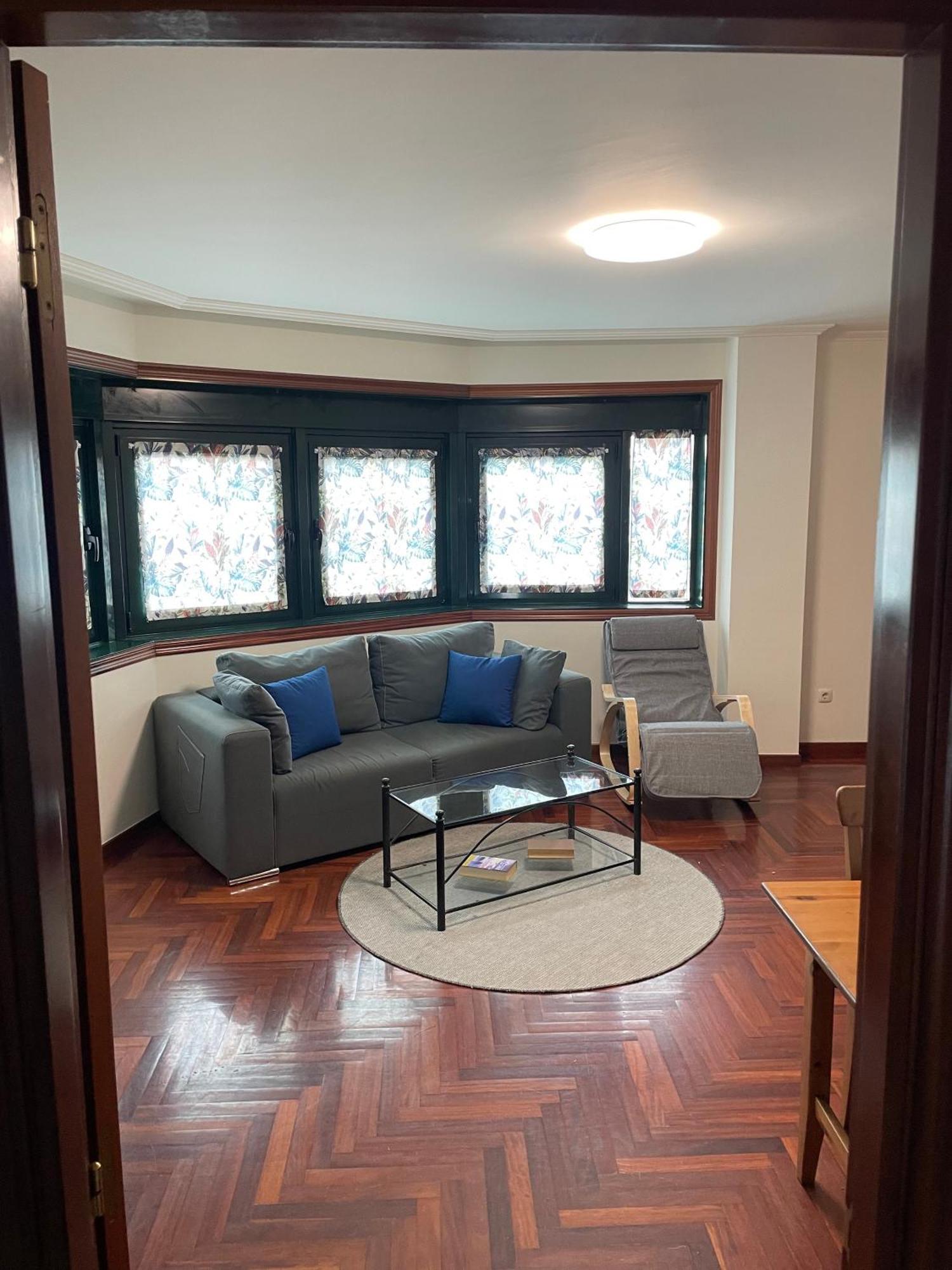 Cangas Piso Completo Екстериор снимка
